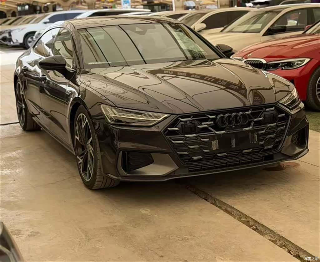 Audi A7L, 2026 1