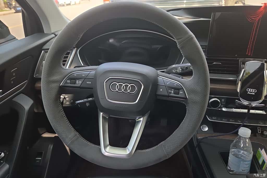 Audi Q5L, 2022 15