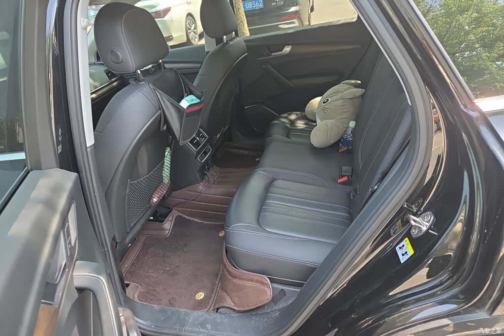 Audi Q5L, 2022 11