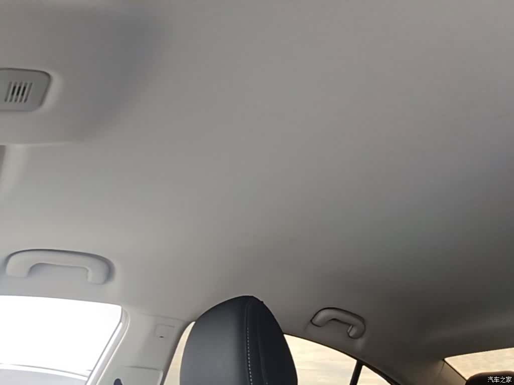 Roewe i5, 2019 18