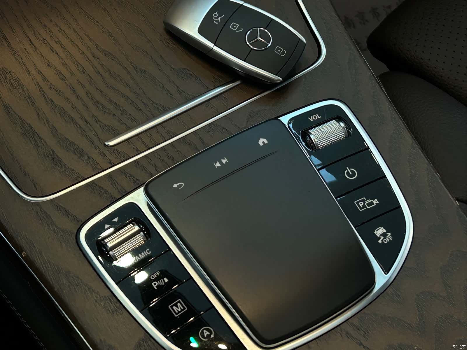 Mercedes-Benz GLC, 2022 12