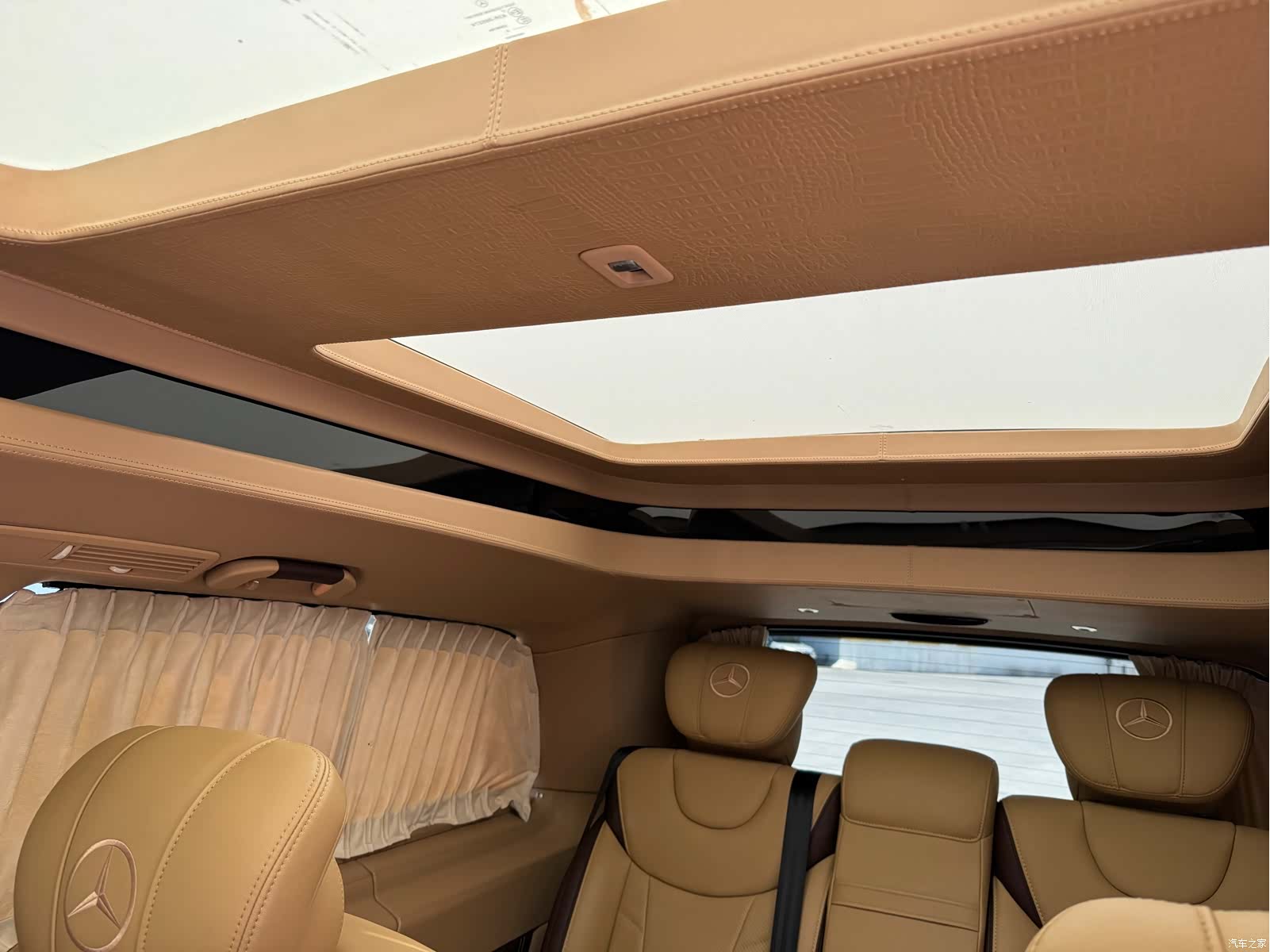 Mercedes-Benz V-Class, 2019 18