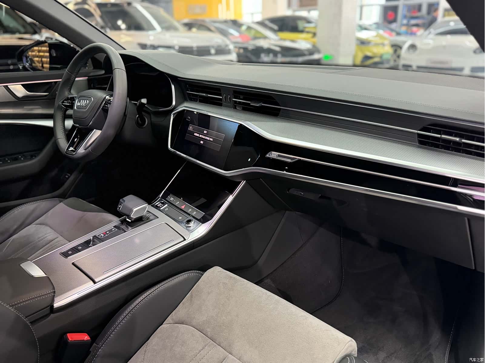 Audi A6L, 2021 11