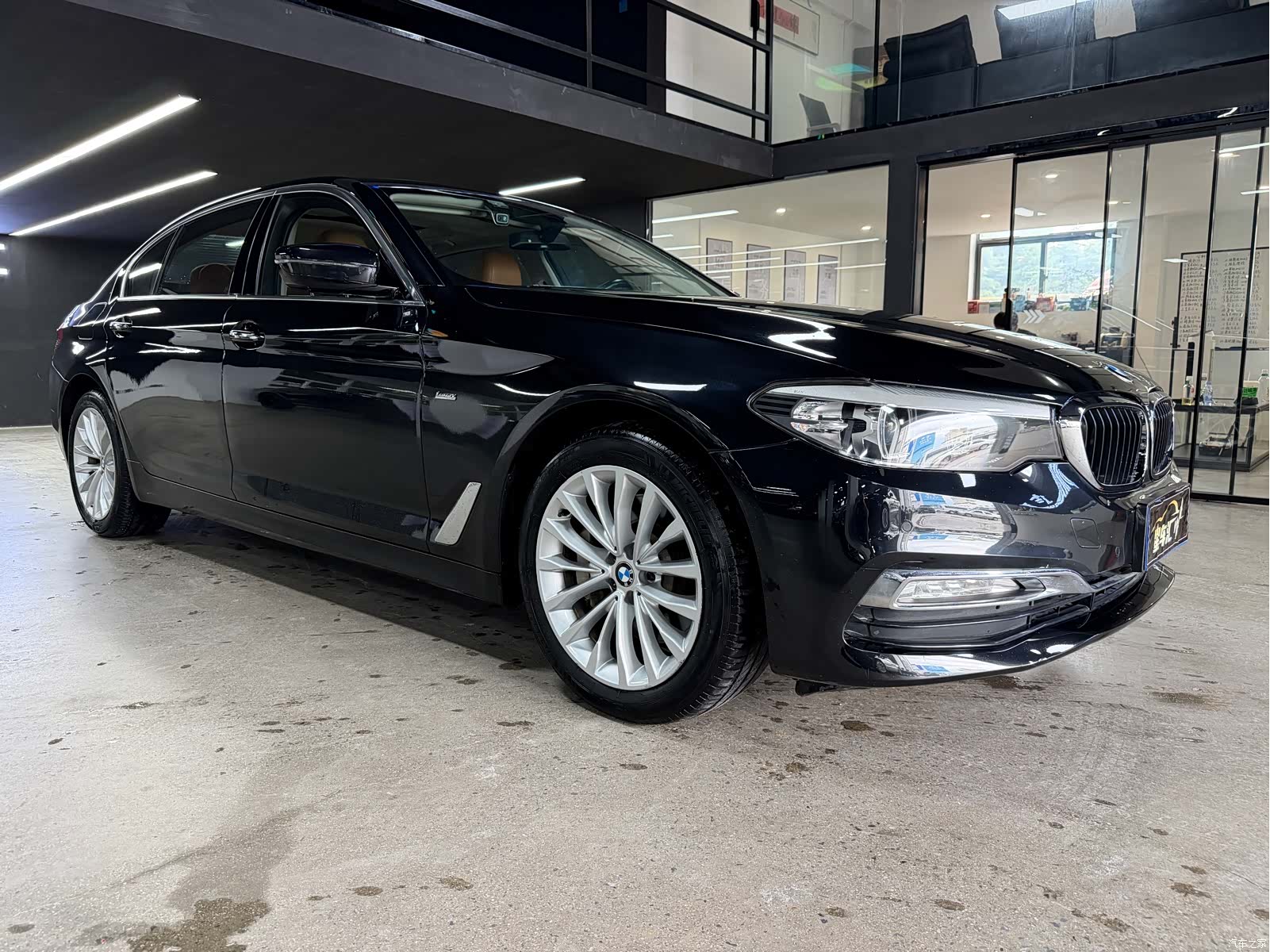 BMW 5 Series, 2017 3