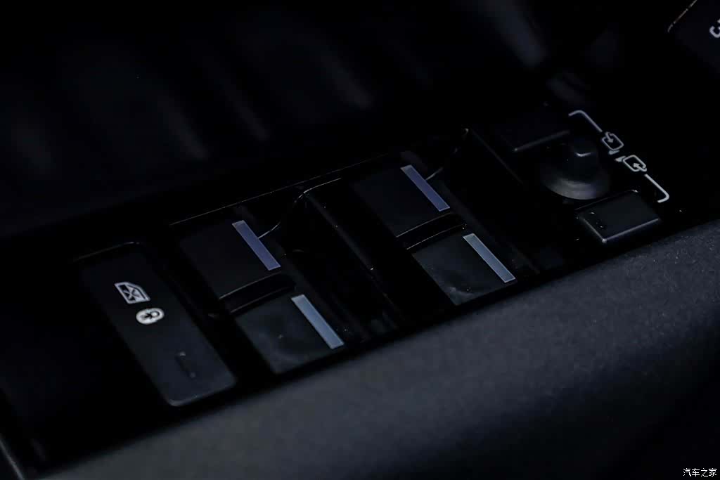 Land Rover Range Rover, 2023 11