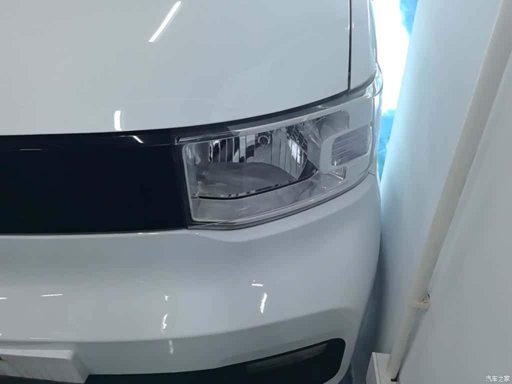 Wuling MINIEV, 2021 24