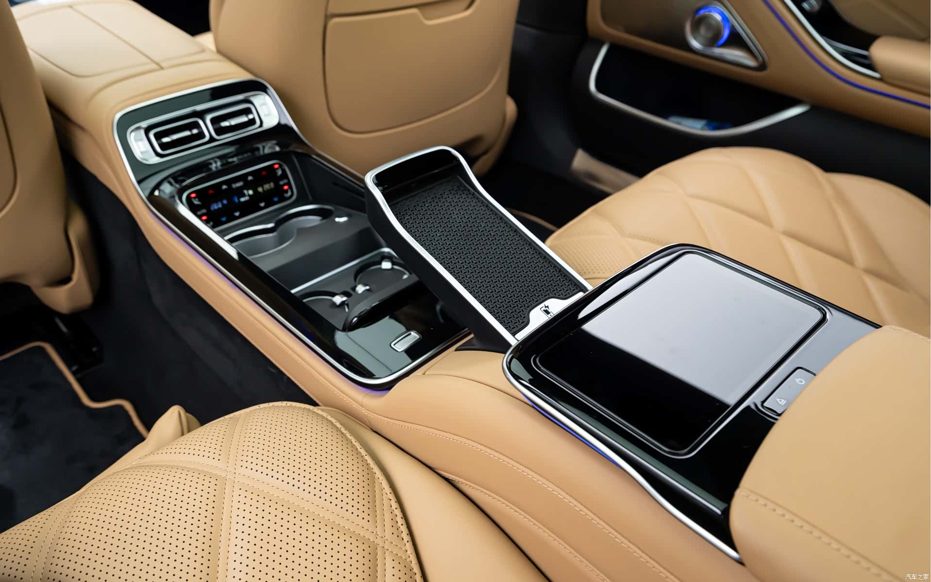 Maybach S-Class, 2023 23