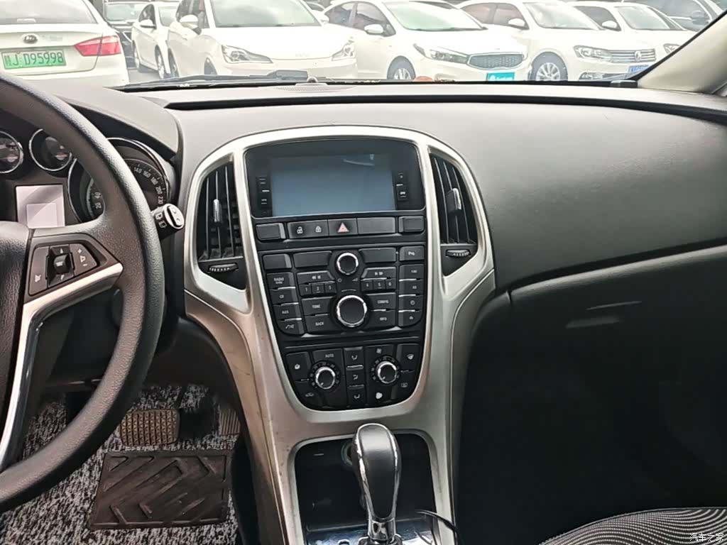 Buick XT, 2014 13