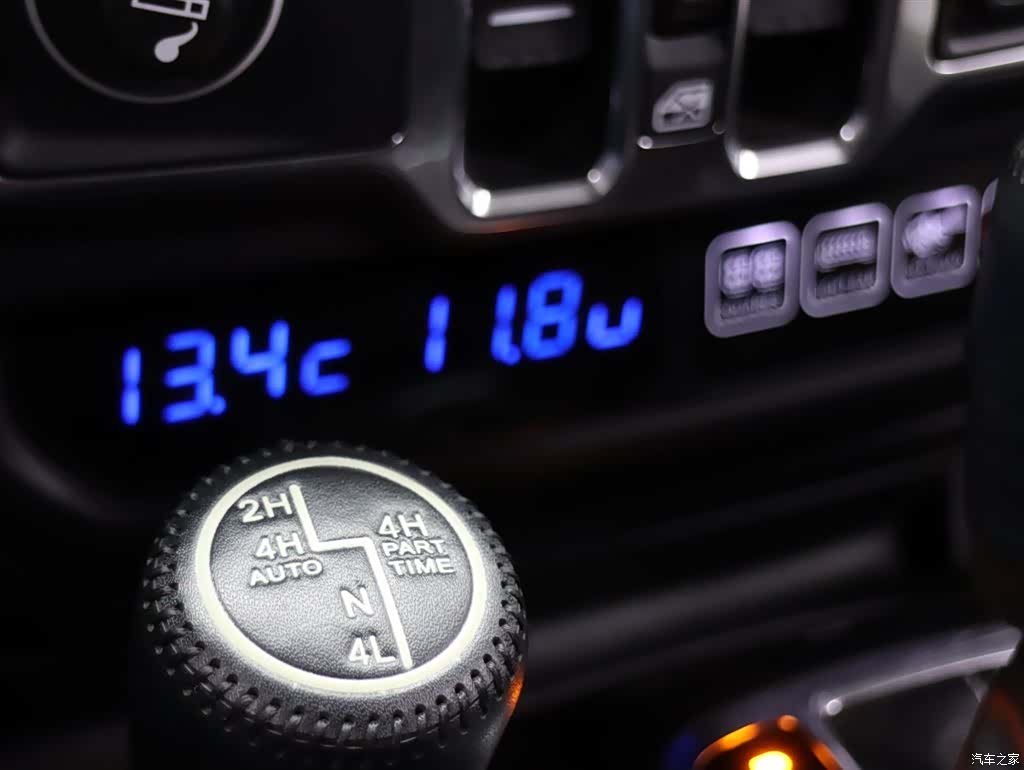 Jeep Wrangler, 2020 14