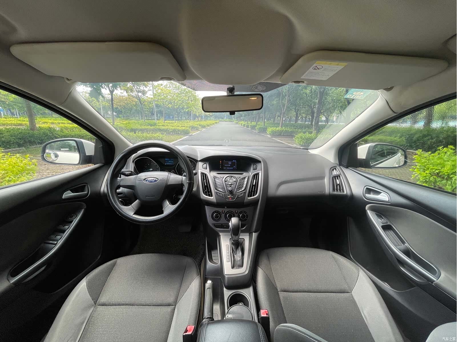 Ford Focus, 2013 все фото