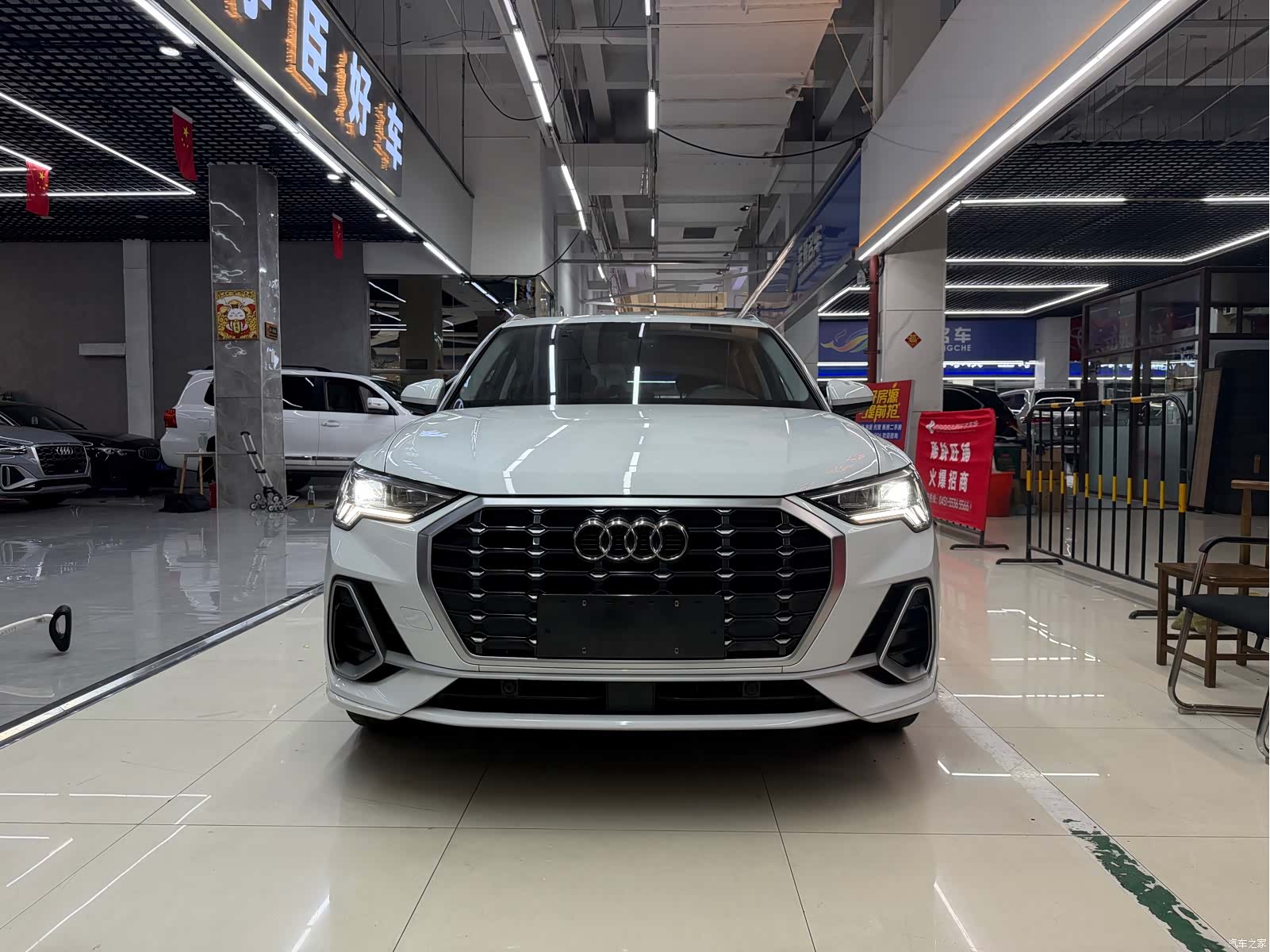 Audi Q3, 2022 2