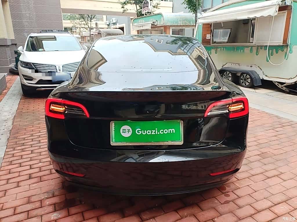 Tesla Model 3, 2021 6