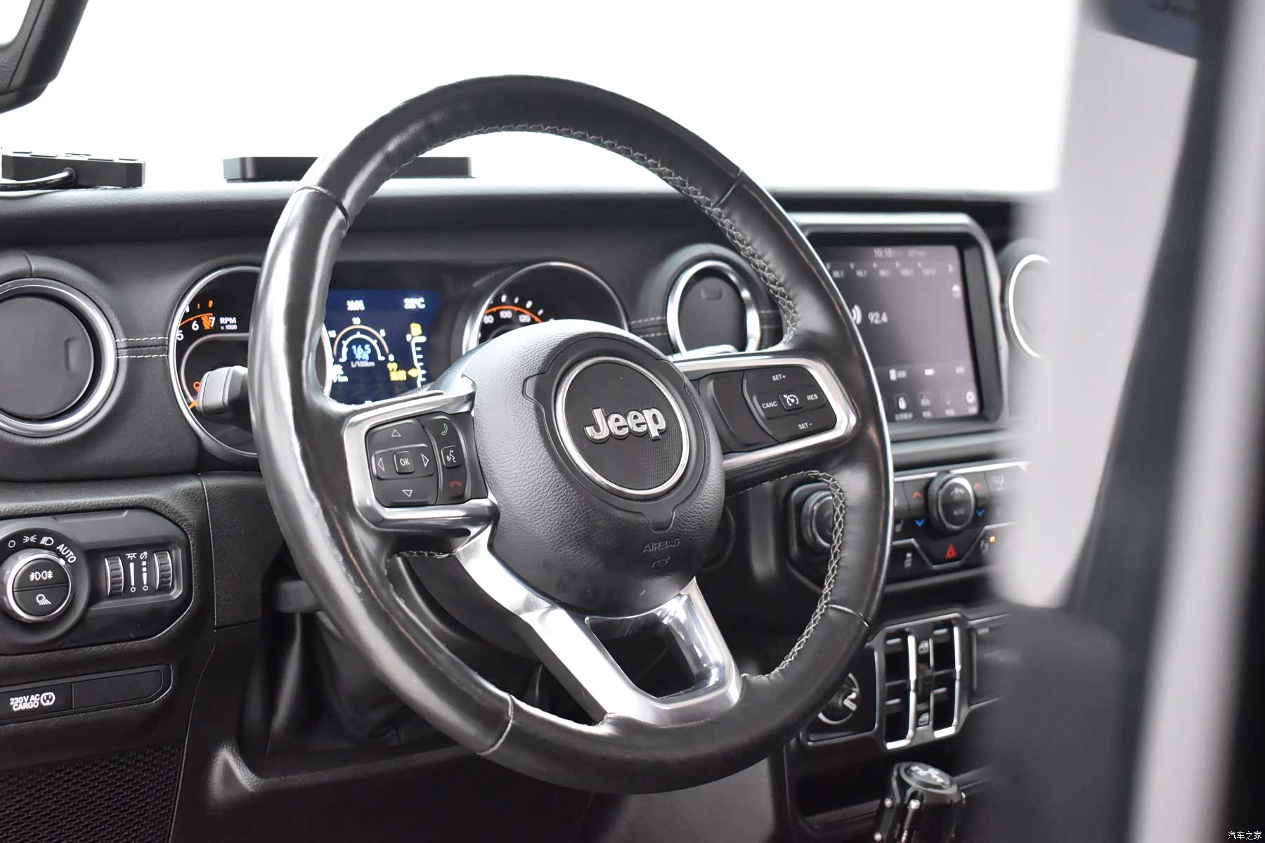 Jeep Gladiator, 2023 16