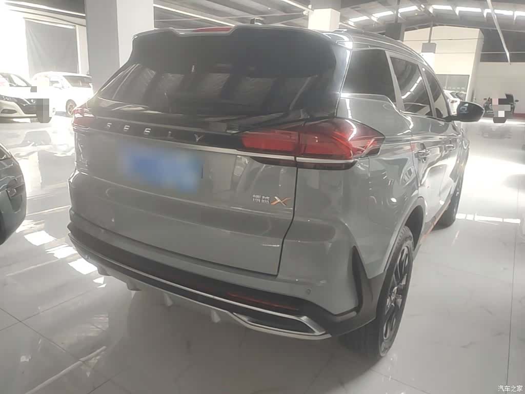 Geely Boyue, 2022 7