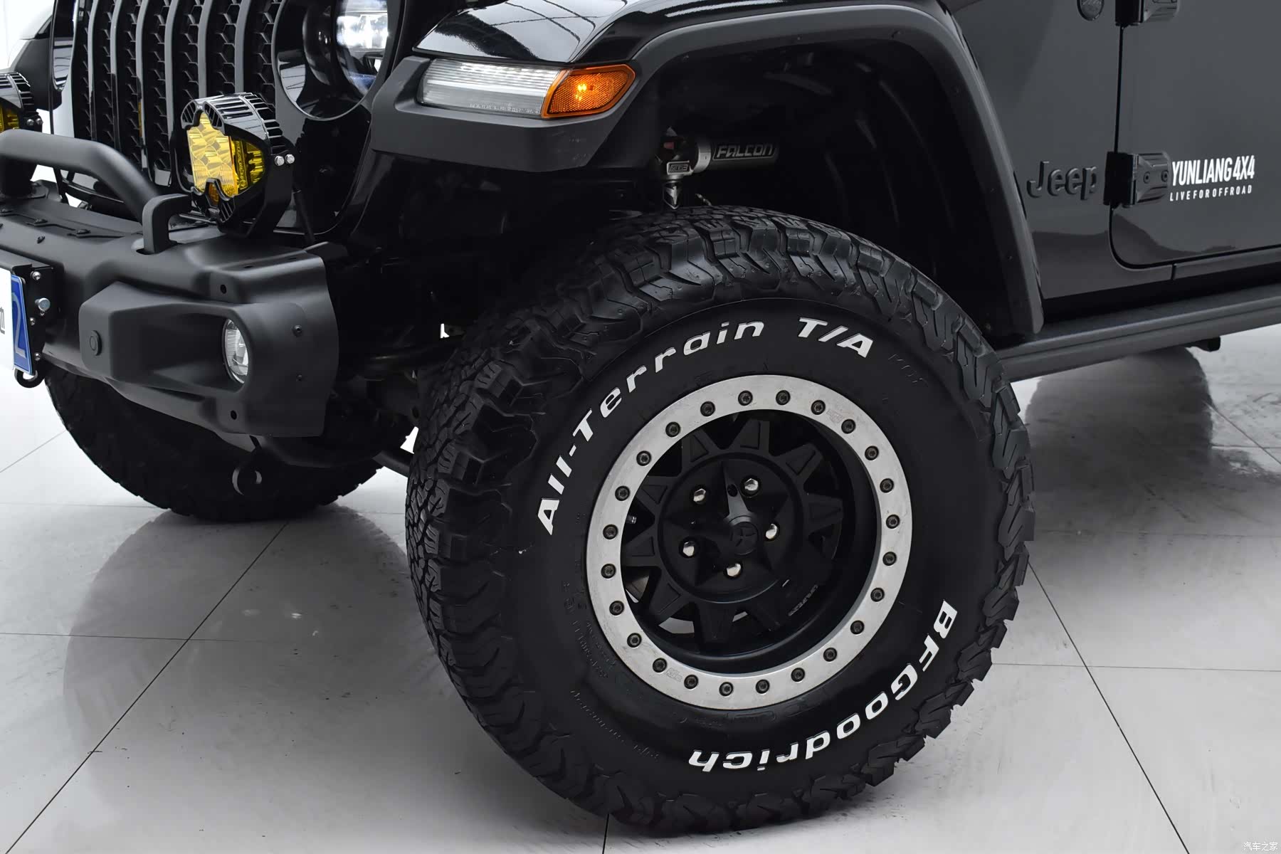 Jeep Gladiator, 2023 все фото