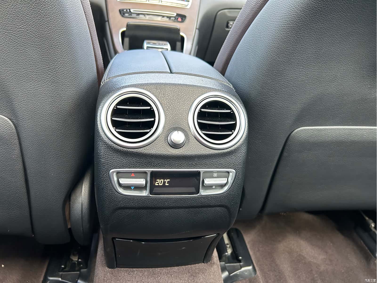 Mercedes-Benz GLC, 2017 21