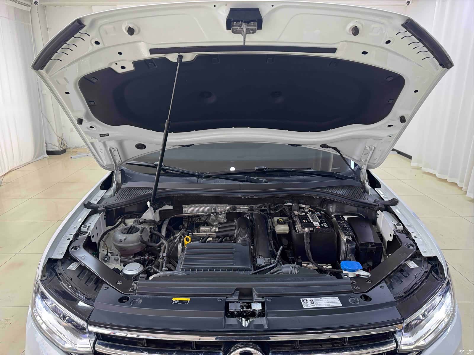 Volkswagen Tiguan L, 2022 19
