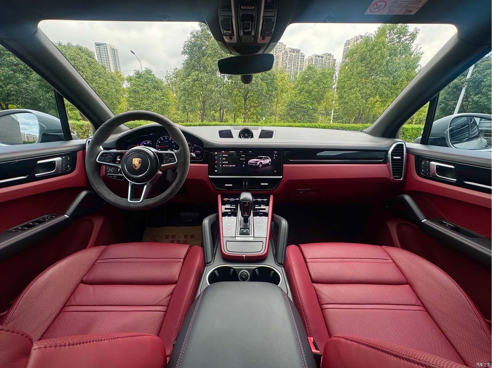 Porsche Cayenne, 2022 10