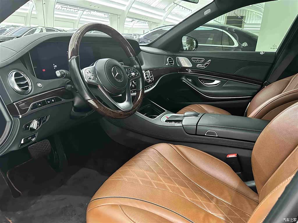 Maybach S-Class, 2020 6