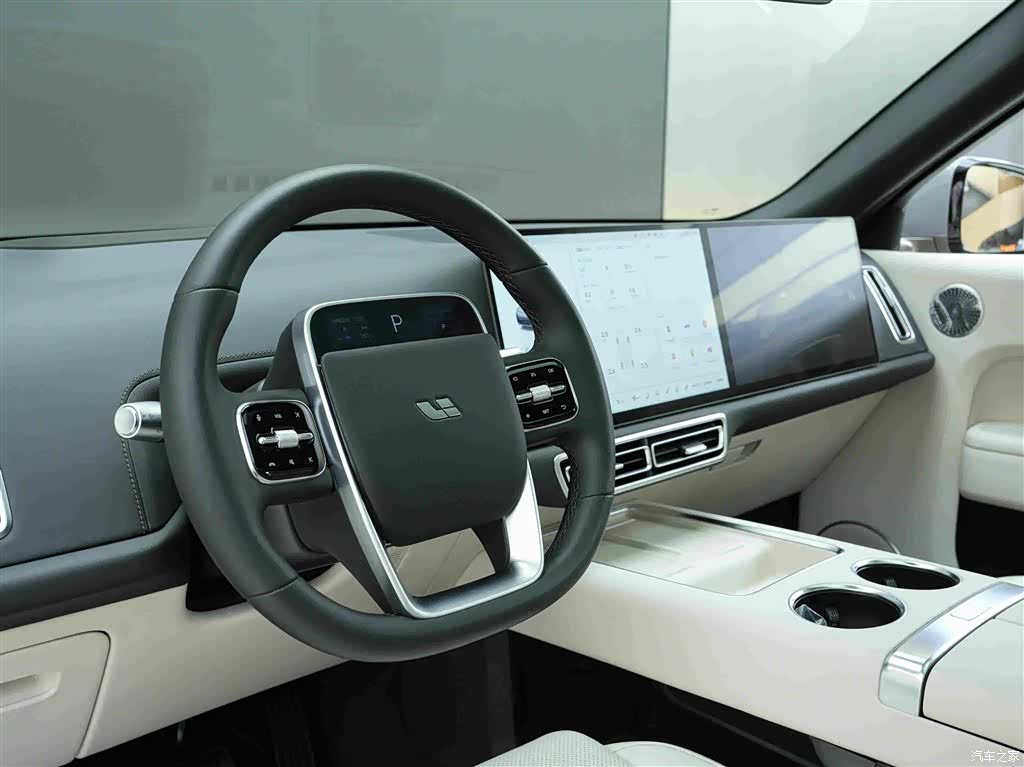 Li Auto L9, 2025 7