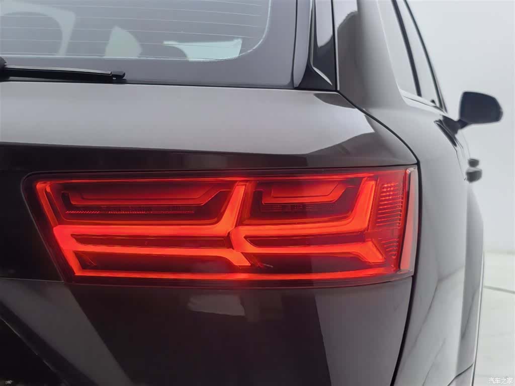 Audi Q7, 2018 18