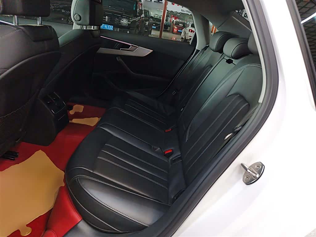 Audi A4L, 2023 17