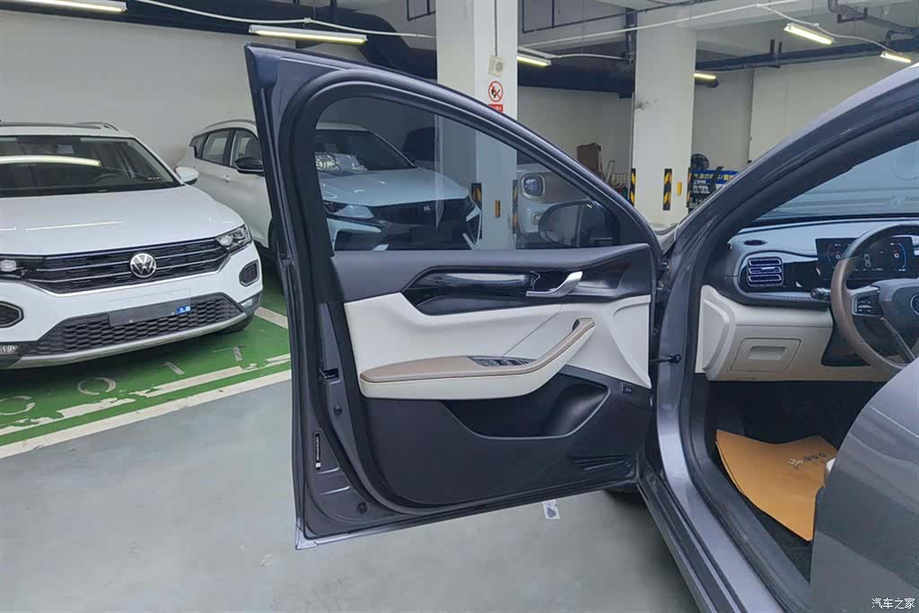 BYD Qin, 2023 7