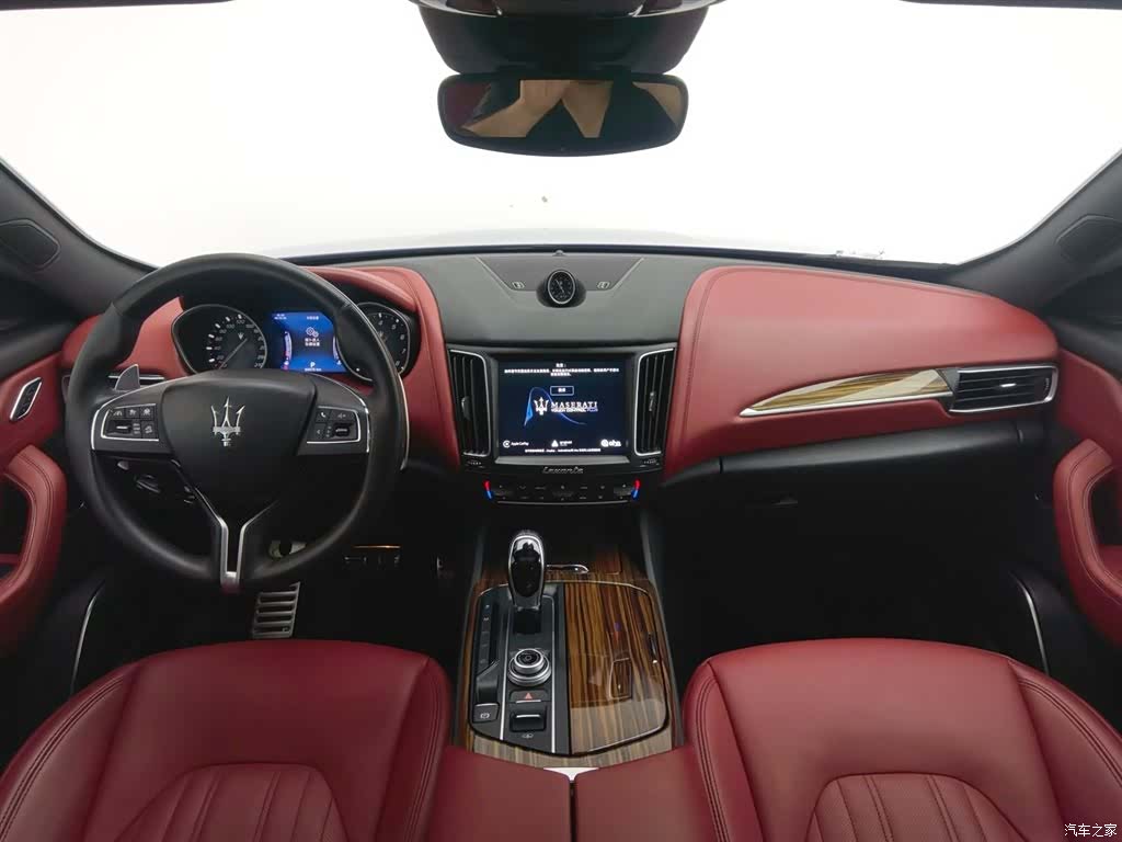 Maserati Levante, 2018 8