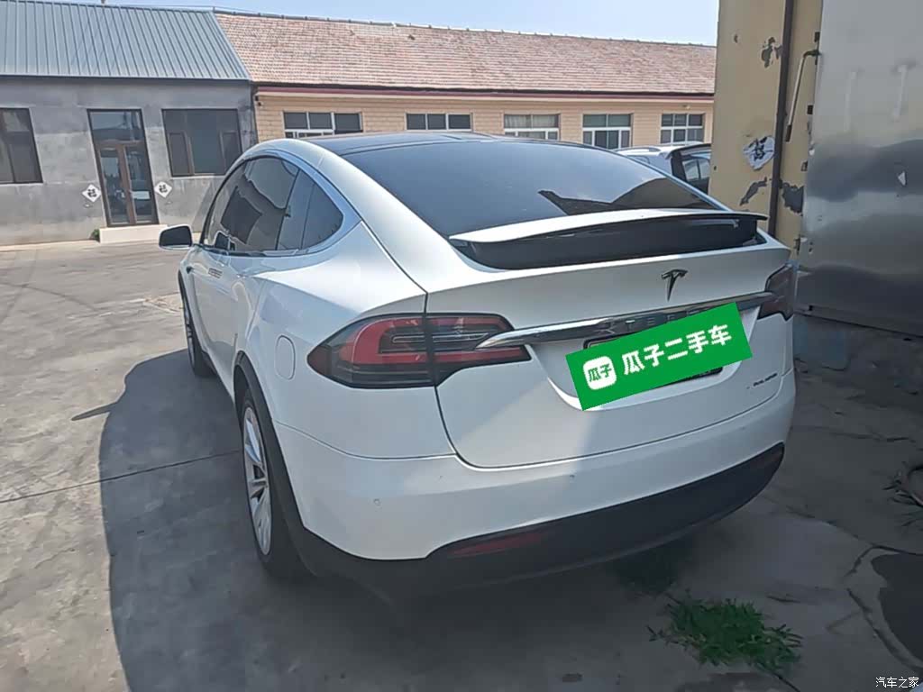 Tesla Model X, 2020 все фото