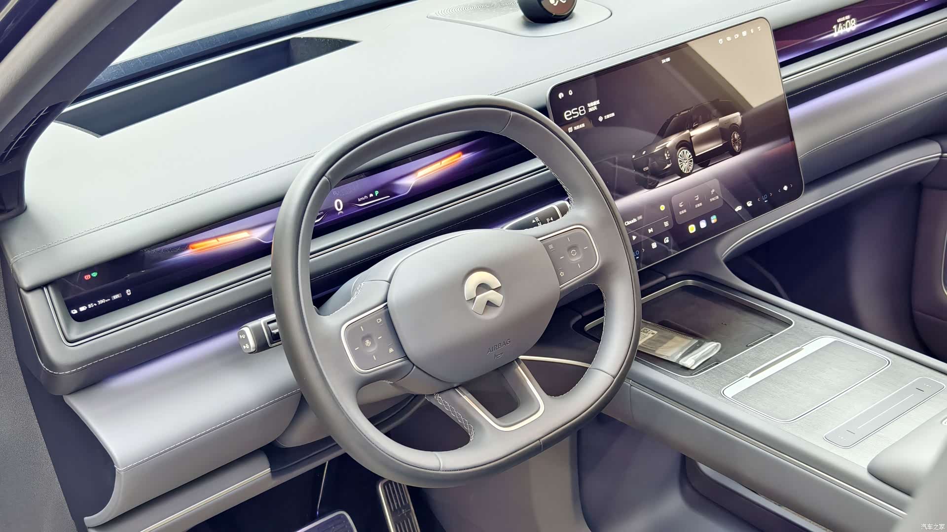 NIO ES8, 2025 15