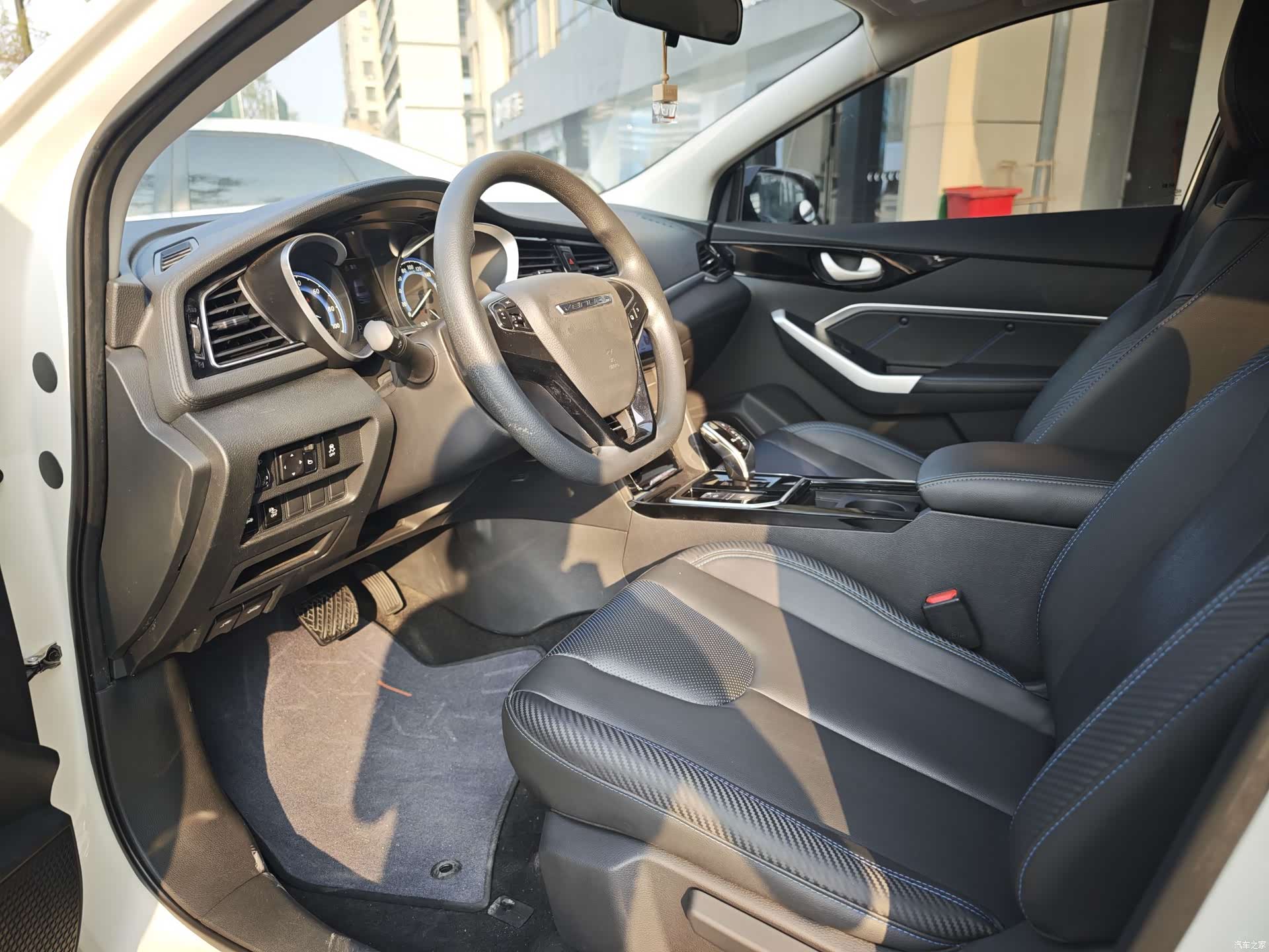 Nissan D60EV, 2022 6