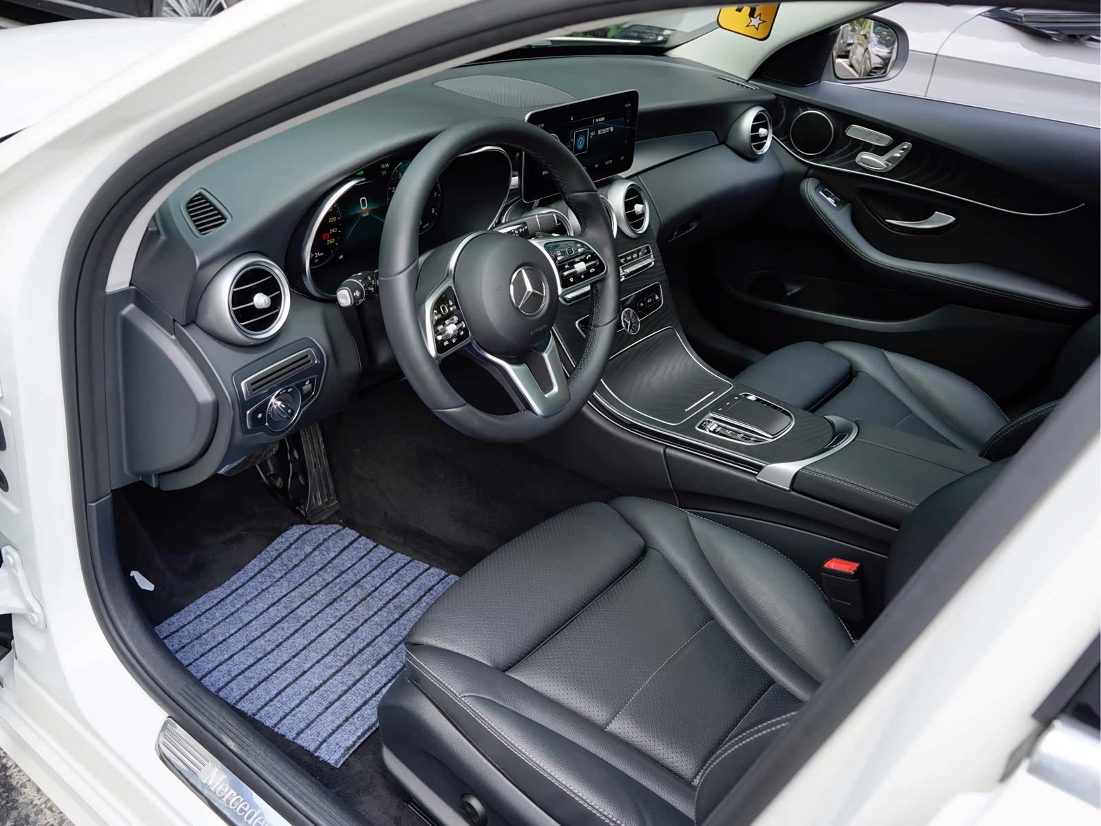 Mercedes-Benz C-Class, 2021 11