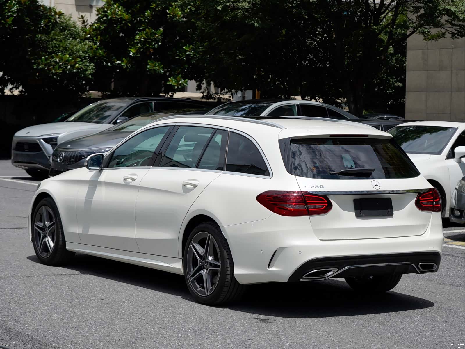 Mercedes-Benz C-Class, 2021 4
