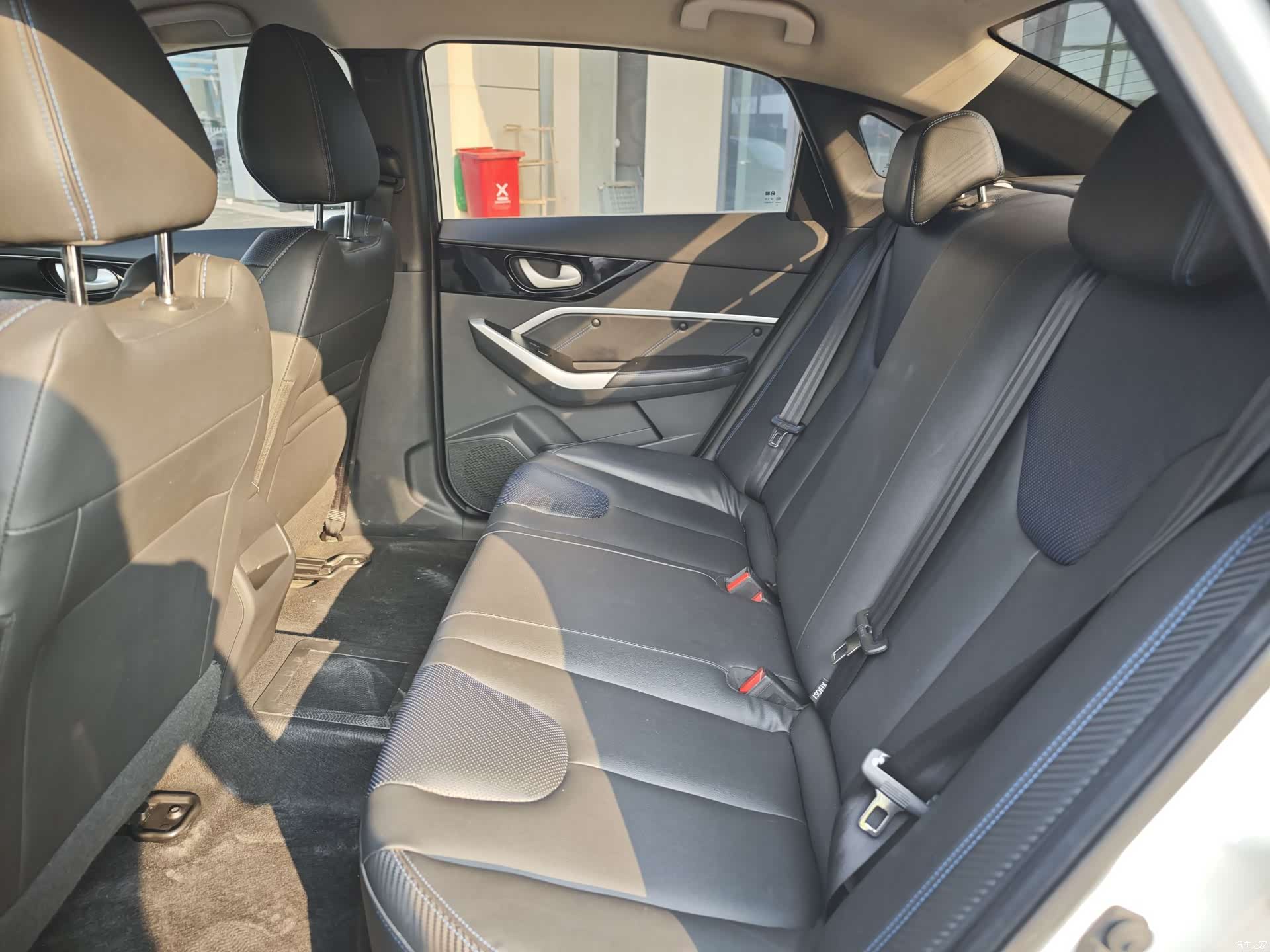 Nissan D60EV, 2022 9