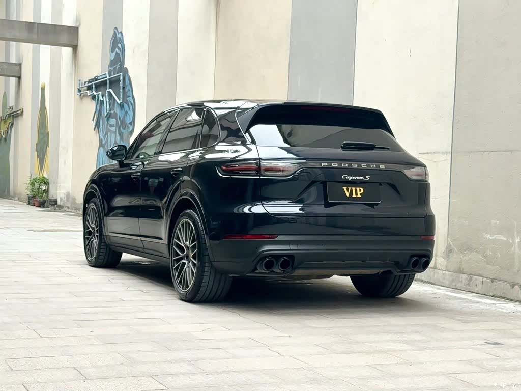 Porsche Cayenne, 2020 все фото