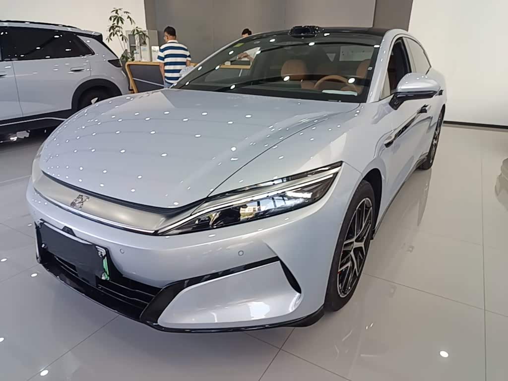 BYD Han L
