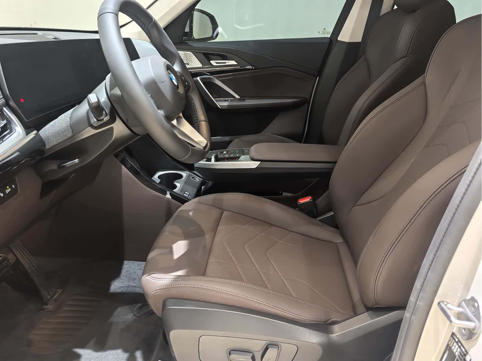 BMW X1, 2025 9
