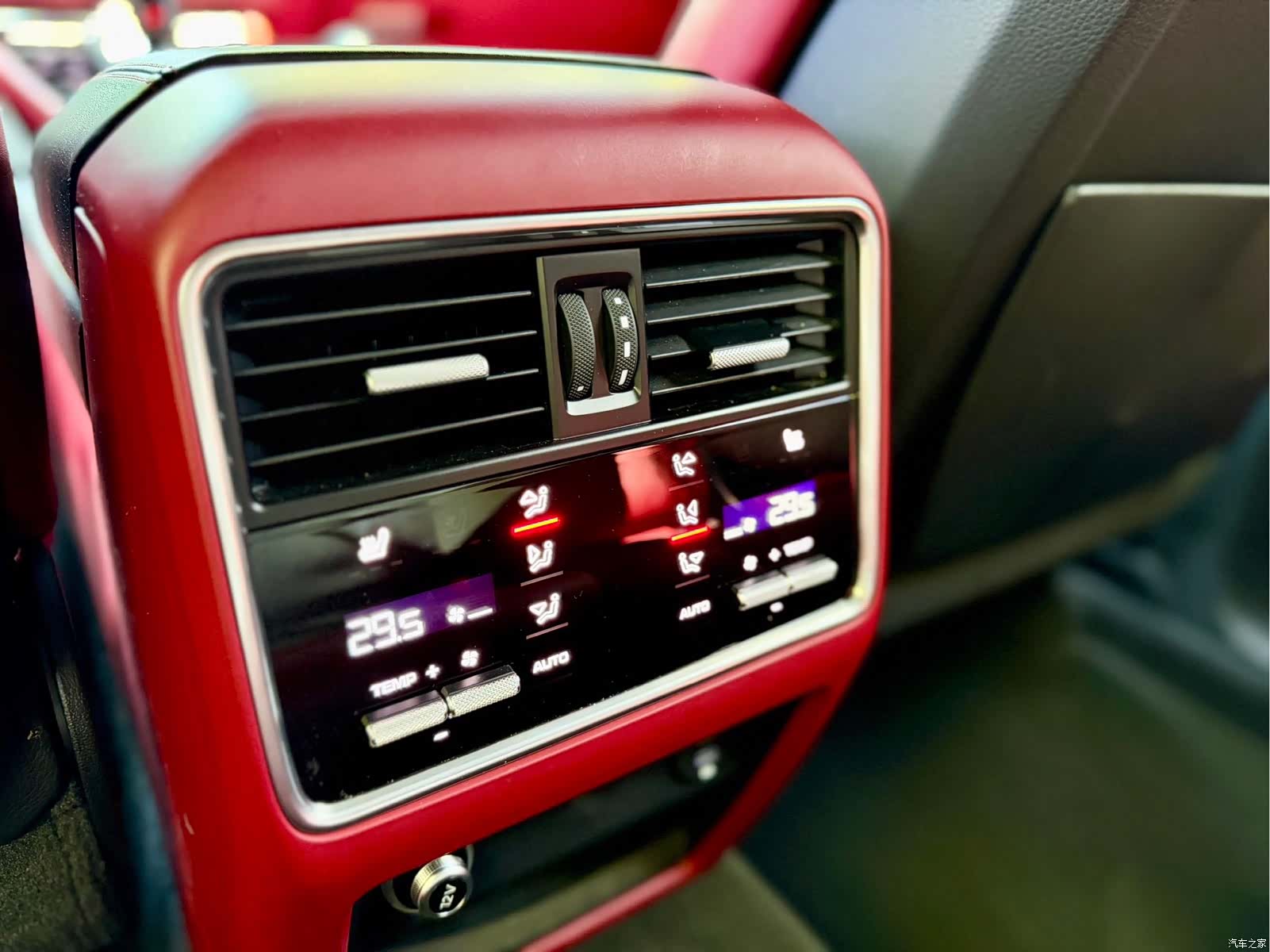 Porsche Cayenne, 2022 12