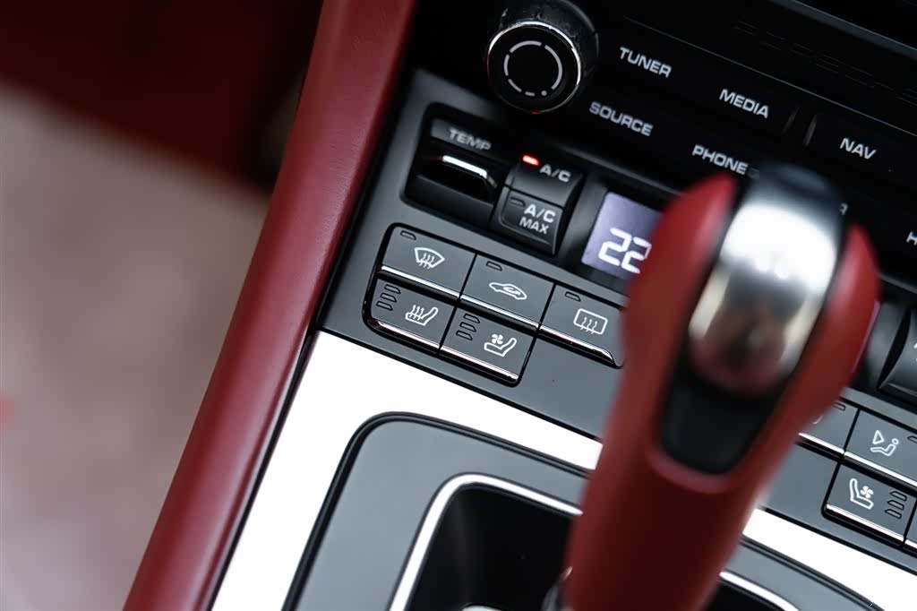 Porsche 911, 2018 19