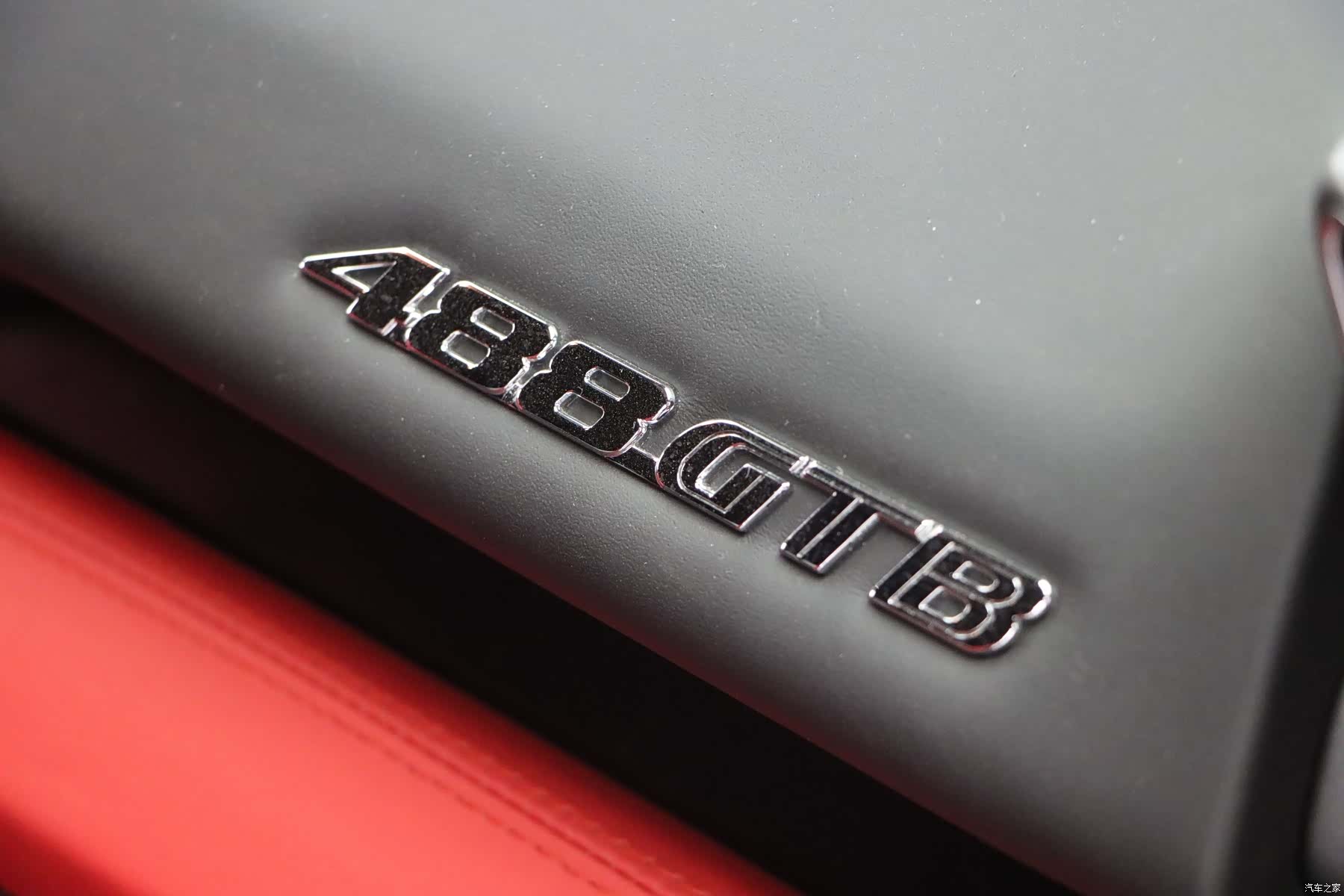 Ferrari 488, 2017 18