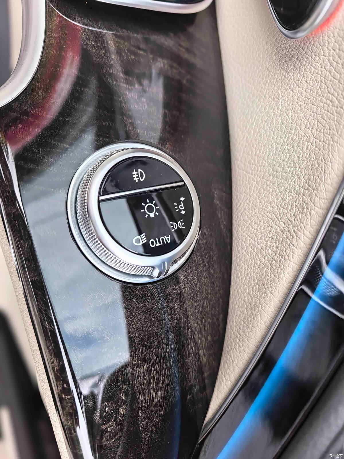 Maybach S-Class, 2025 12