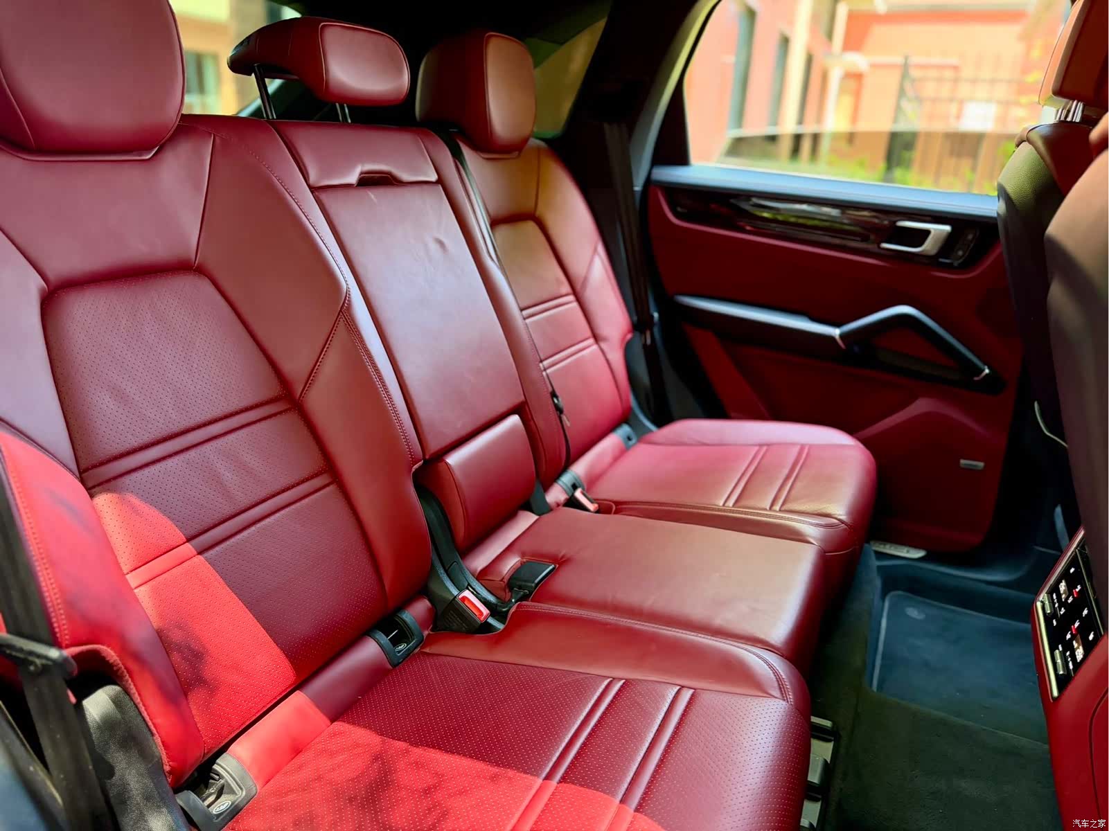 Porsche Cayenne, 2022 14