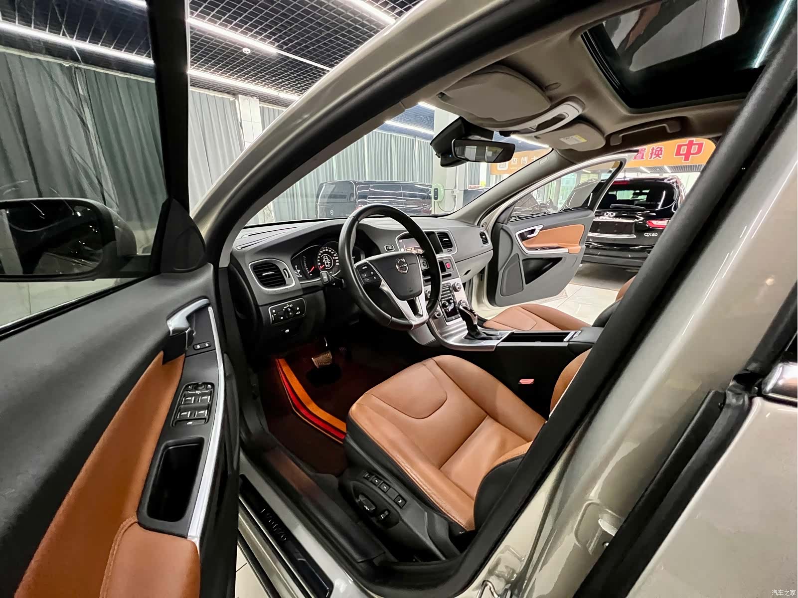 Volvo S60, 2019 10