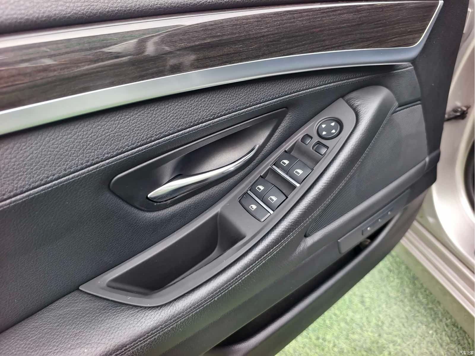 BMW 5 Series, 2012 все фото