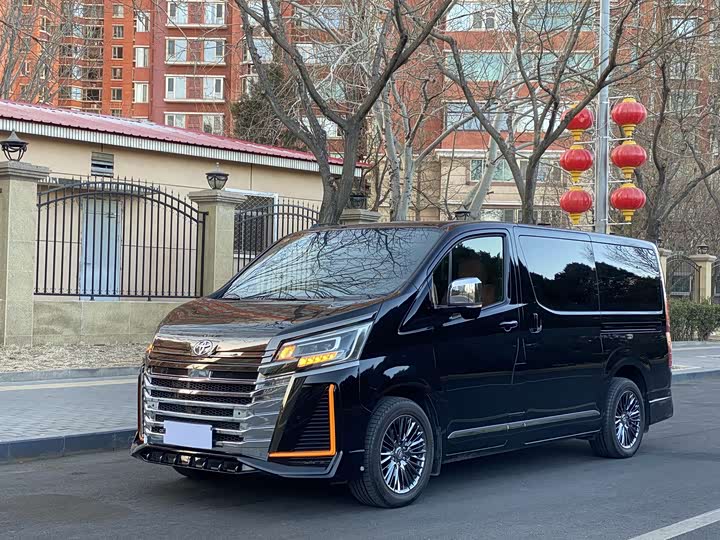 Toyota Hiace 3.5L 2024