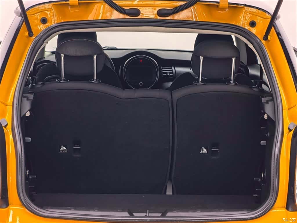 Mini Cooper, 2017 19