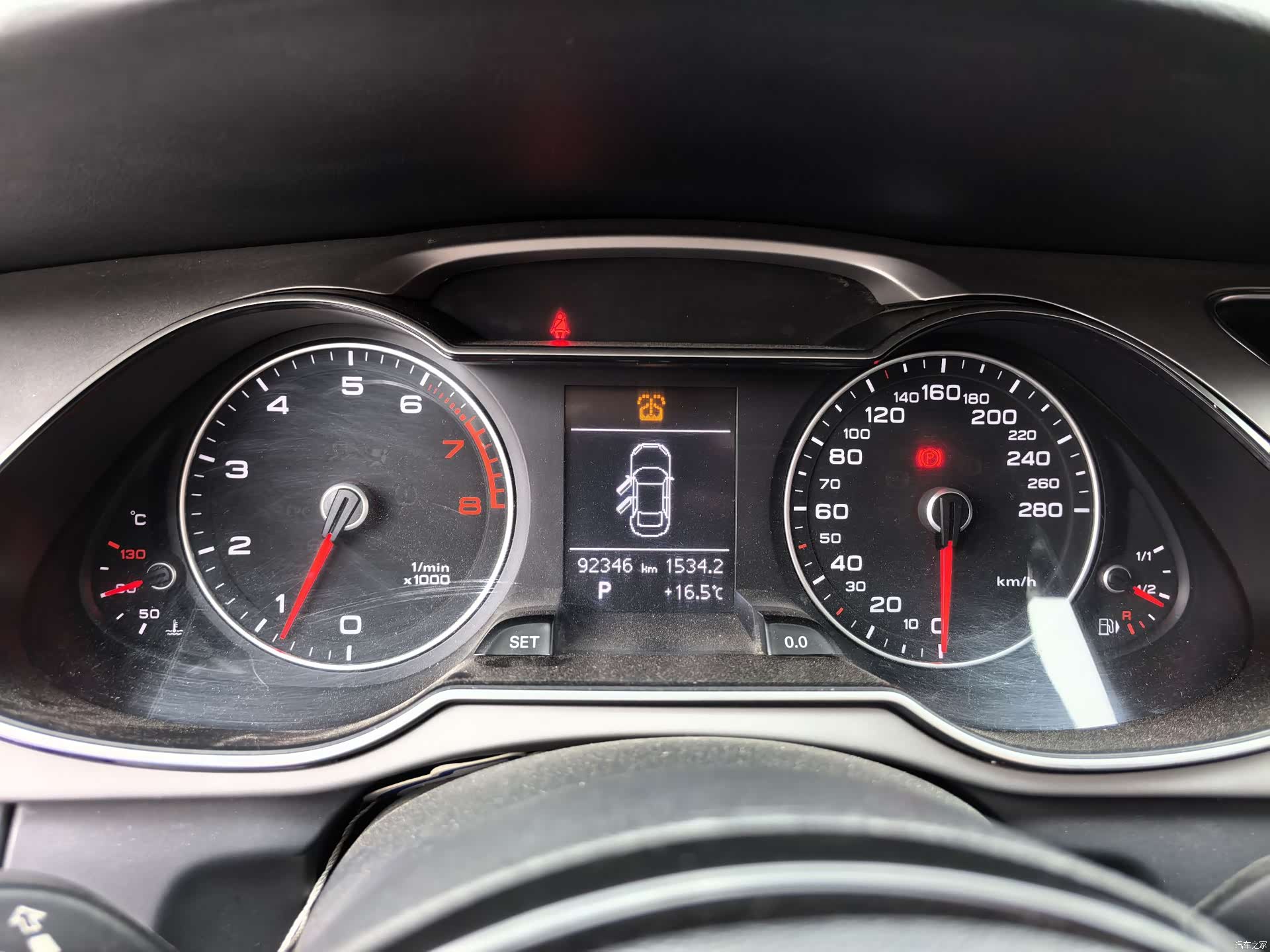 Audi A4L, 2015 14