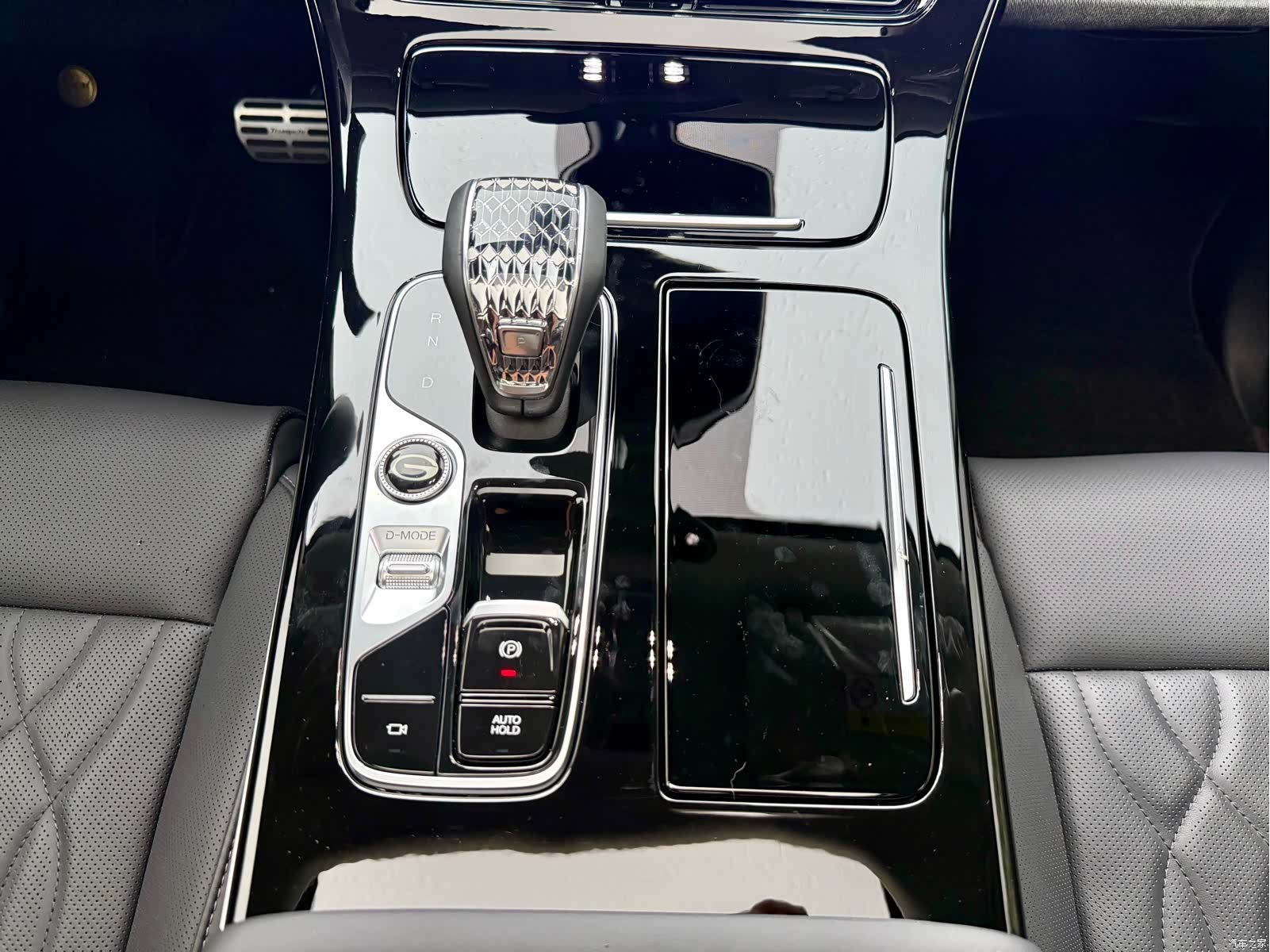 Trumpchi M8, 2024 8