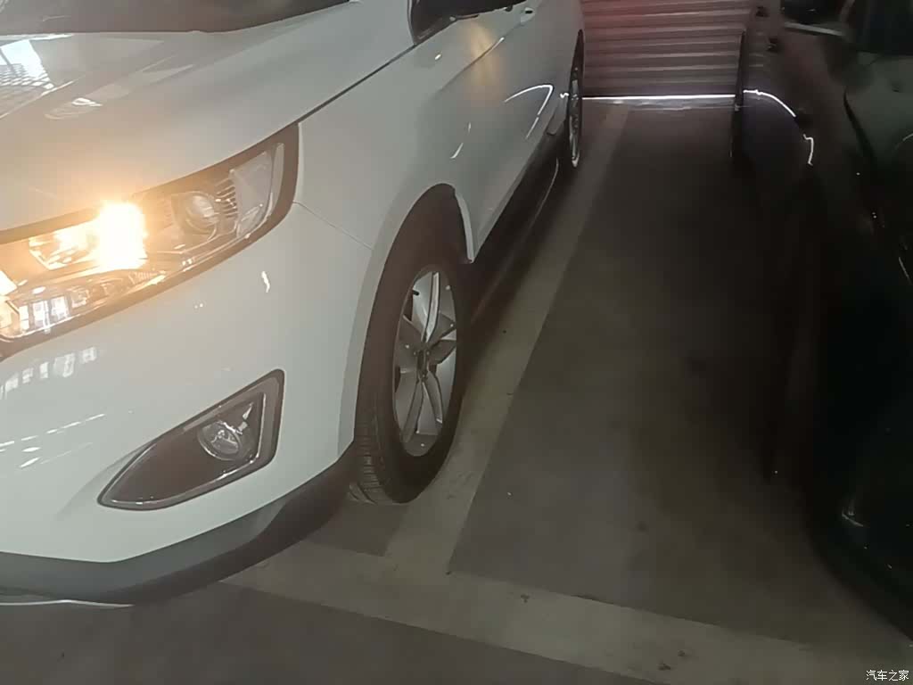 Ford Edge, 2019 23