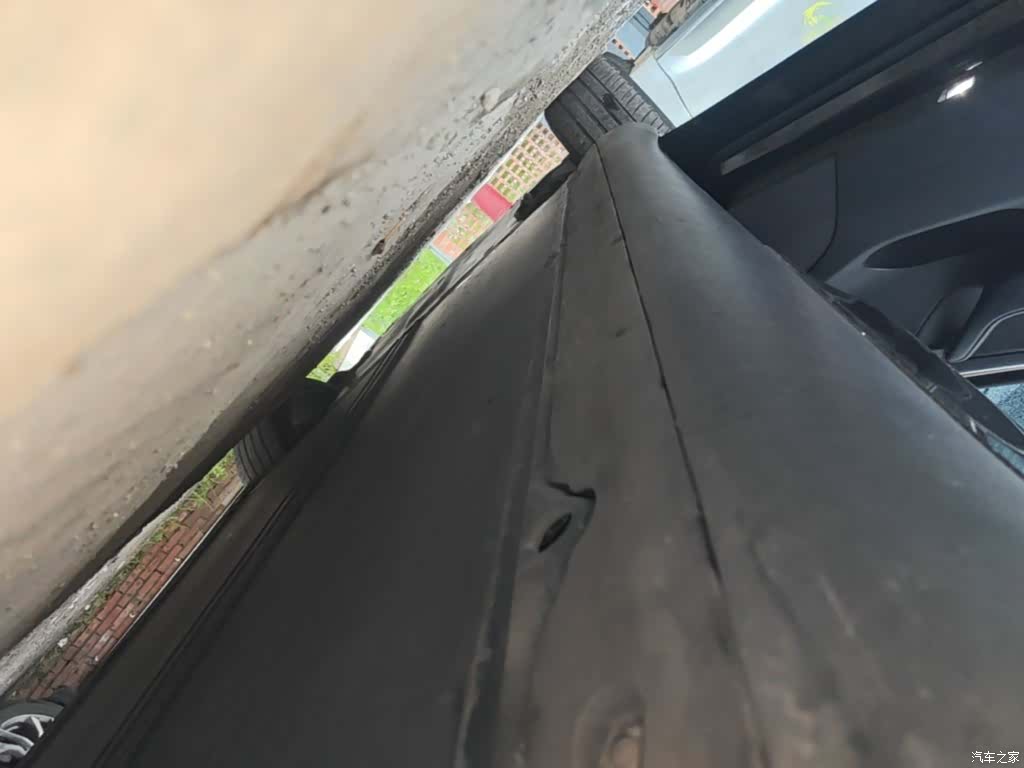 Tesla Model Y, 2022 22